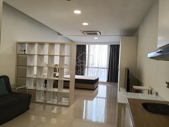 Pinnacle (Petaling Jaya) 1