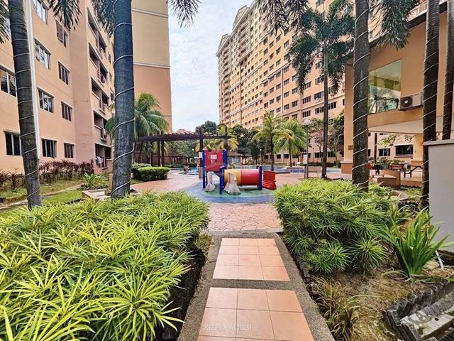 Cengal Condominium 5