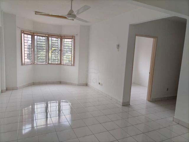 Pangsapuri Carmila 1