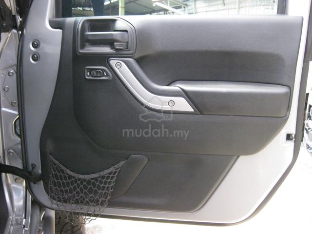 2014 Jeep WRANGLER 3.6 RUBICON 2 Doors Many Extras - 4