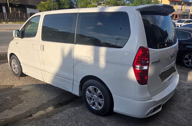 2017 Hyundai GRAND STAREX 2.5 ROYALE MY2014 - 5