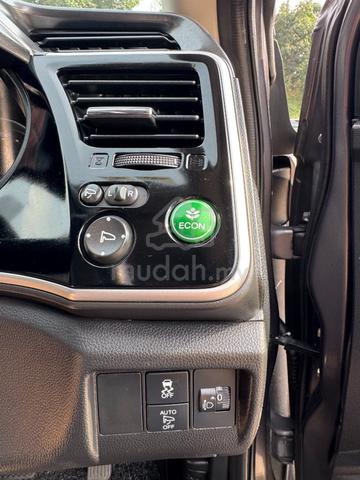 2017 Honda CITY 1.5 V GM6.5 FACELIFT (A) - 4