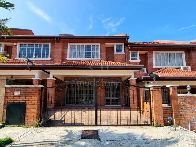 GATED GUARDED 22x70 Bandar Sungai Long Palm Walk 2-storey House 1