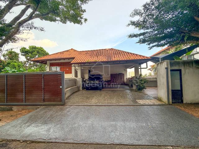 Bungalow 3 Storey Damai Jaya Alam Damai Cheras KL 1