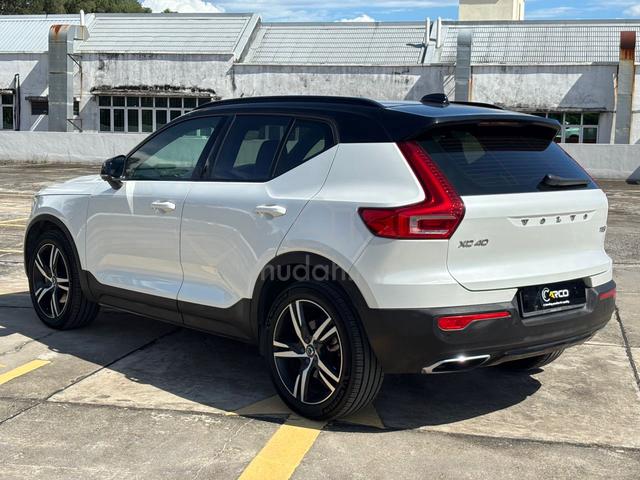 2019 Volvo XC40 2.0 T5 AWD R-DESIGN (A) - 4