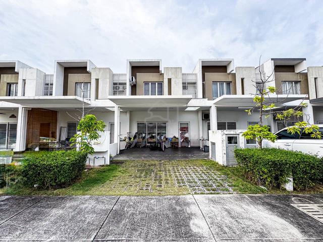 Double Storey Casa Green Cybersouth Dengkil 1