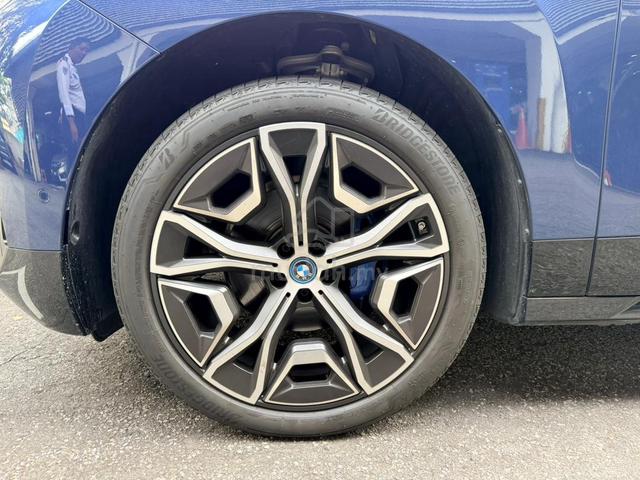 2024 BMW IX xDrive50 SPORT - Original CBU Unit - 5