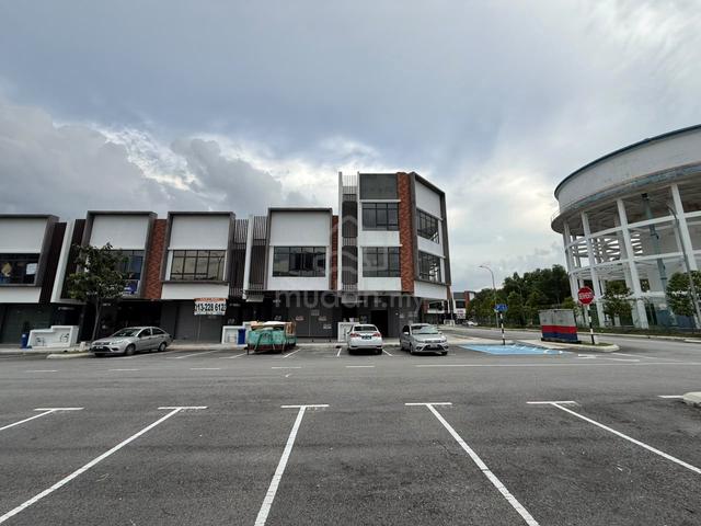 High Traffic / Corner Lot / Ground Floor / @ Jade Square 2 1