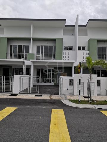 Exclusive Subsale Double Storey Terrace House 1
