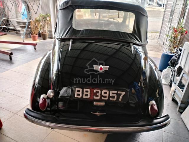 1951 Morris Minor 2 Door - 2