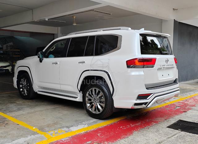 2023 T. LANDCRUISER 3.5P ZX Lc300 - Interior Black - Cars 2023 T. LANDCRUISER 3.5P ZX Lc300 - Interior Black - Cars