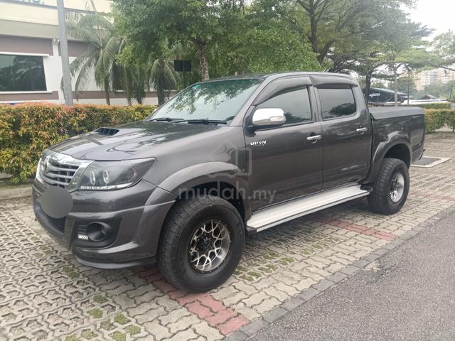 2015 Toyota HILUX 2.5 G TRD SPORTIVO MY14 KUN25R - 1