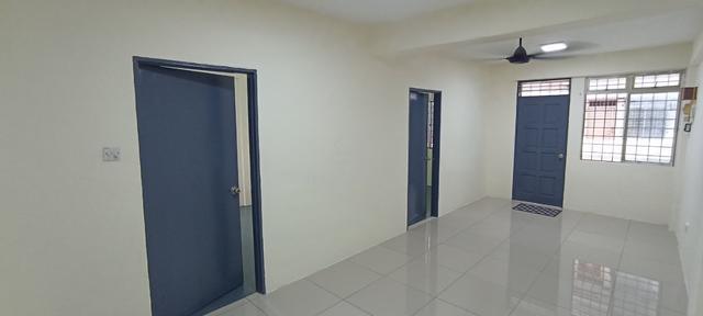 Taman Setia Rawang Flat 1