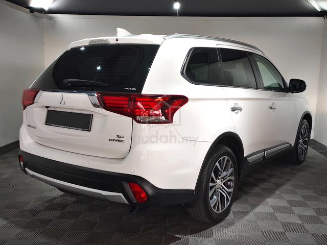 2018 Mitsubishi Outlander 2.0 4WD F/ Service L/New - 2