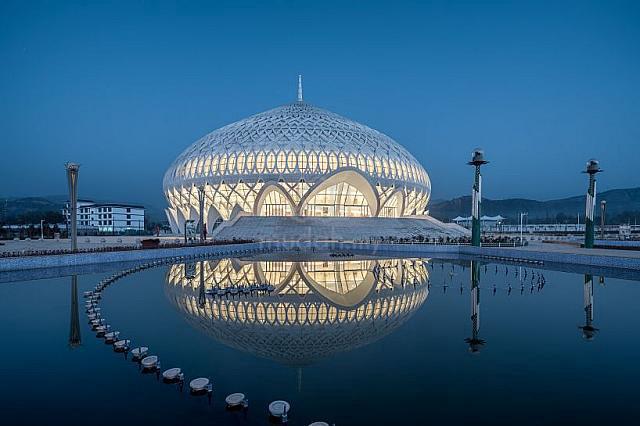 Carousel Image