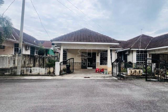Rumah Semi-D BESAR 2999 sqft HARGA Macam Teres! 1