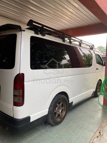 2009 Toyota HIACE 2.5 (M) - 2