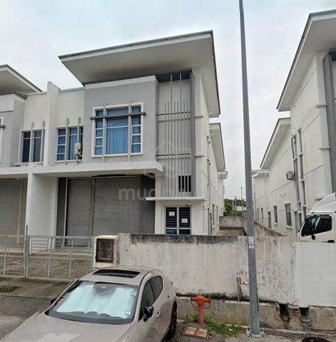Semi D Factory Taman Tasik Utama Ayer Keroh Melaka 1