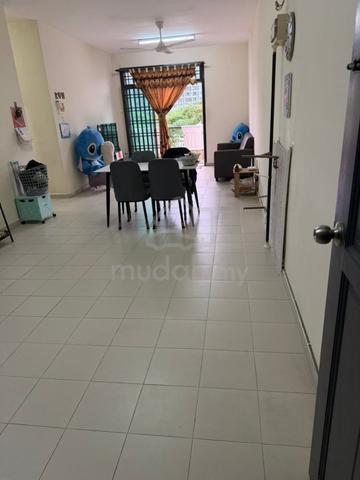 Lake View Suites 1