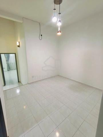 Single Storey 3 Rooms @ Bukit Katil Melaka 1