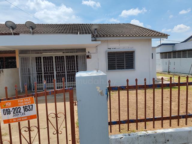 Single Storey Semi-D, Bukit Baru Melaka 1