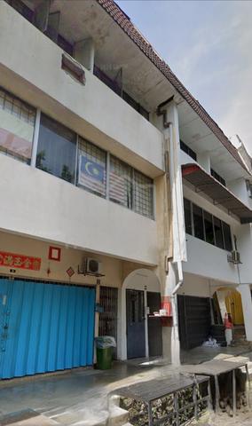 1st Floor (26x80sf) Spacious unit in Mega Jaya Teratai Ampang for rent 1