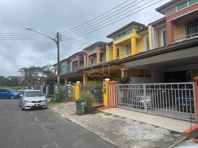 Double Storey Intermediate @ Uni Garden For Sale 1
