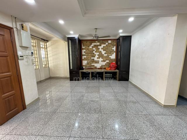2 Sty Taman Bukit Serdang Unit For Rent, Seri Kembangan Disewa, MRT 1