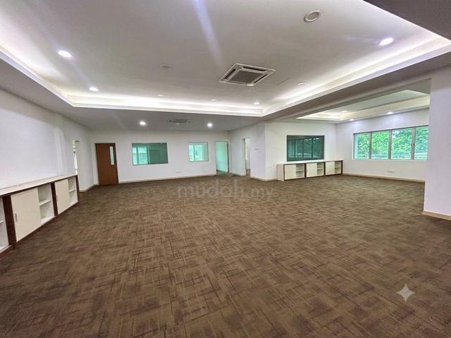 Corner & Adjoining Unit KIP Kepong Warehouse/ Factory For Rent ~ 1