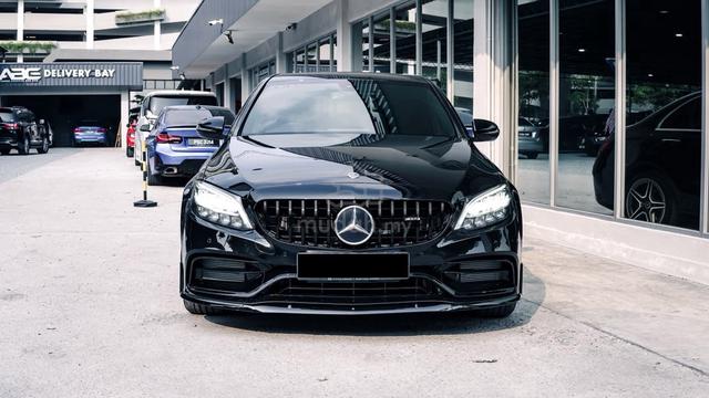 Mercedes Benz C200 2.0 AMG CONVERT C63 F.LIFT 2021 - 3