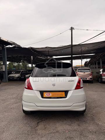 2015 Suzuki SWIFT 1.4 GLX MY2013 FACELIFT (A) - 4