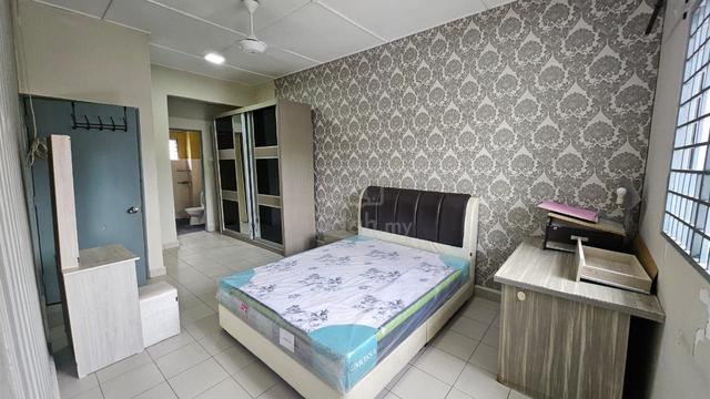 Fully Furnished 2 Storey House Bandar Puchong Jaya Extended Kitchen 1
