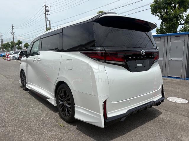 Toyota VELLFIRE 2.4 Z PREMIER GR BODYKIT BLACK INT - 5
