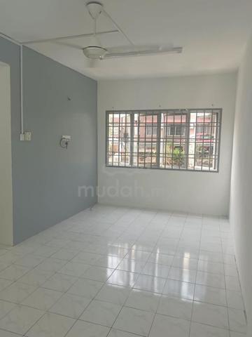 Taman Flora Heights 1