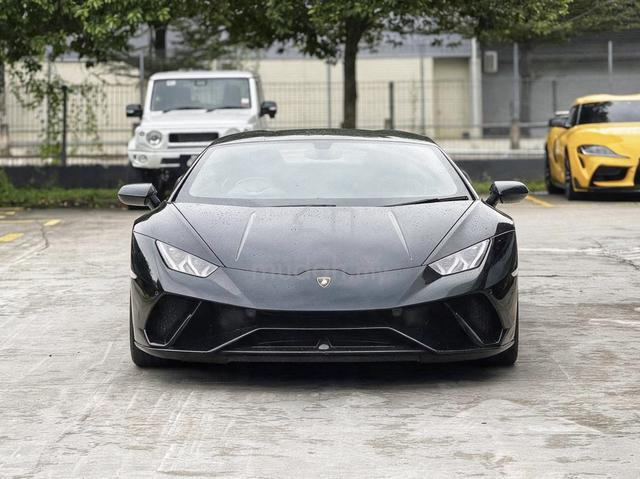 2018 Lamborghini Huracan Performante LOW MILEAGE - 3