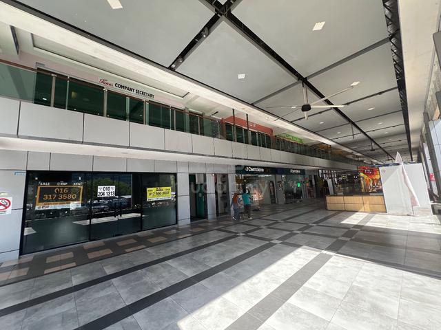 1st Floor Kedai Shoplot Vista Alam Seksyen 14 Shah Alam with 2 Carpark 1