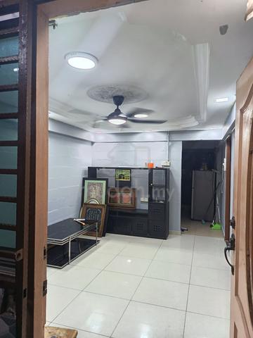 Sri Kota 1
