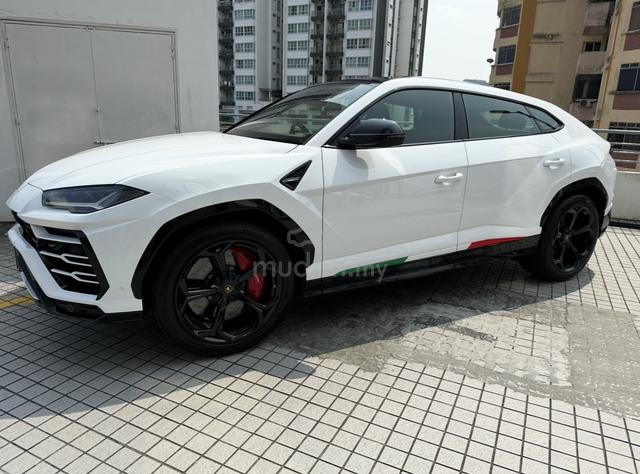 2019 Lamborghini URUS 4.0 V8 B&O 6 Modes - 3