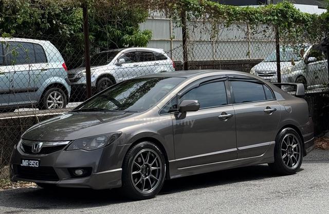 2011 Honda CIVIC 1.8 i-VTEC (A) - 3