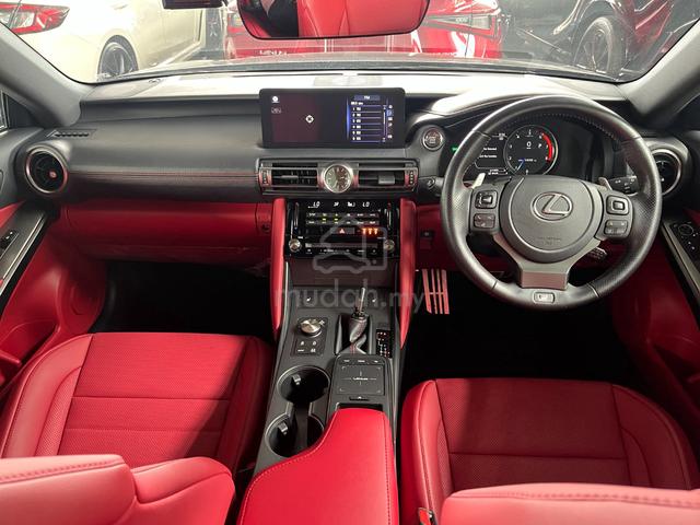 2022 Lexus IS300 2.0 F-SPORT (14k Milleage) - 5