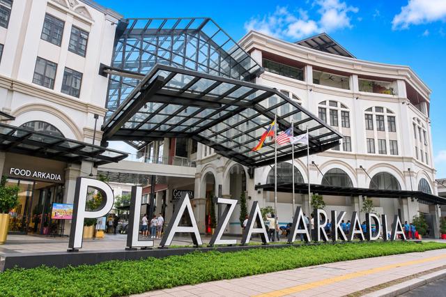 Anson 3217sf Office Lot, 17 suite Room Furnished. Plaza Arkadia DPC 1