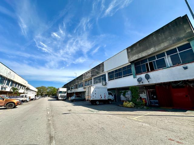 2.5-Storey Terrace Factory for Rent-  Belmas Johan Industrial Rawang 1