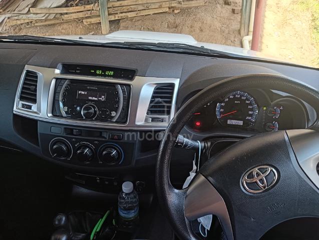 2013 Toyota FORTUNER 2.5 G VNT FACELIFT (A) - 3
