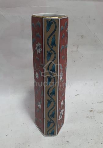 Carousel Image