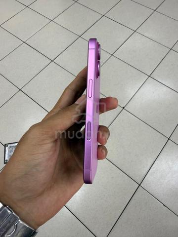 Iphone 16 - photo 4 of 4