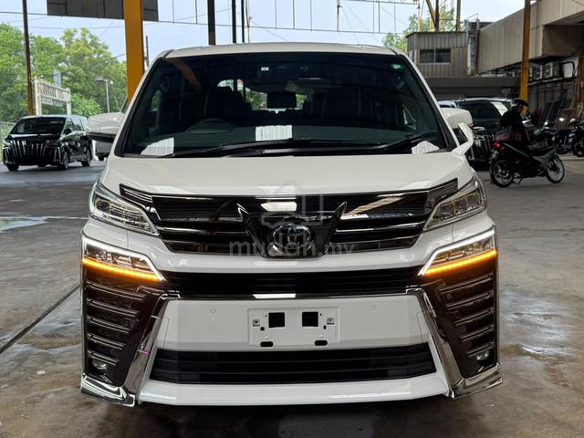 2021 Toyota VELLFIRE GOLDEN EYES II 8YRS WARRANTY - 2