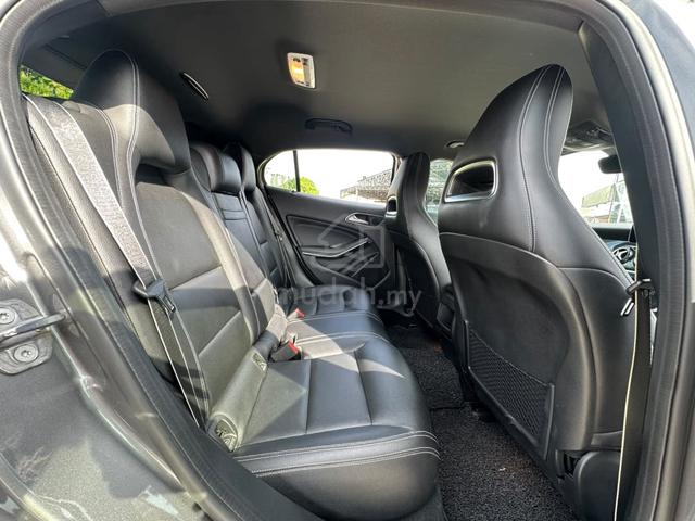 2019 MERCEDES BENZ GLA200 NIGHT EDITION 1.6 7Speed - 3