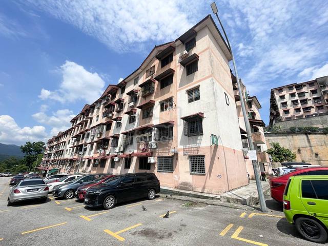 Apartment Lestari (Damansara Damai) 1