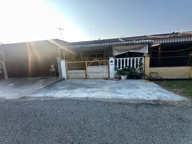 Teres 1 Tingkat Parit Buntar Renovated Open Facing 250k 1