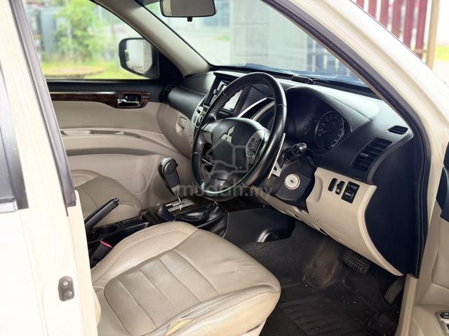2012 Mitsubishi PAJERO 2.5 SPORT VGT (A) - 3